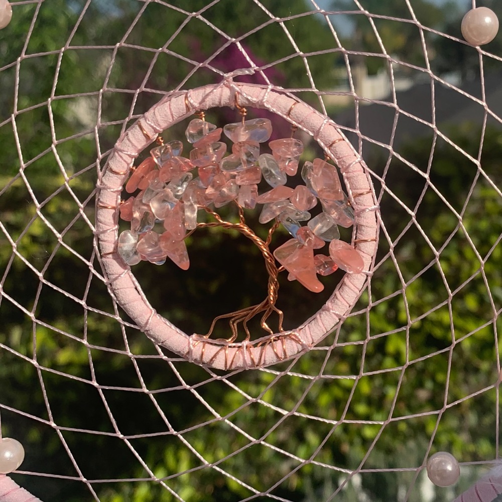 Dreamcatcher: Pink/White Feathery Pearly Rose Quartz - Picture 4 of 4